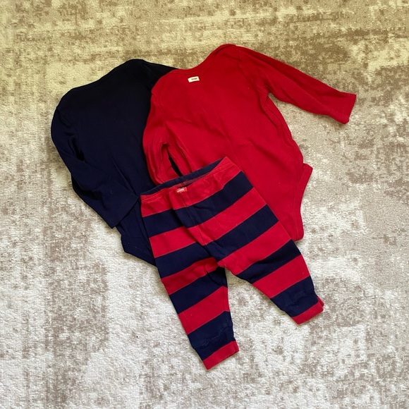 Gap onesies and pants set - Picture 2 of 7
